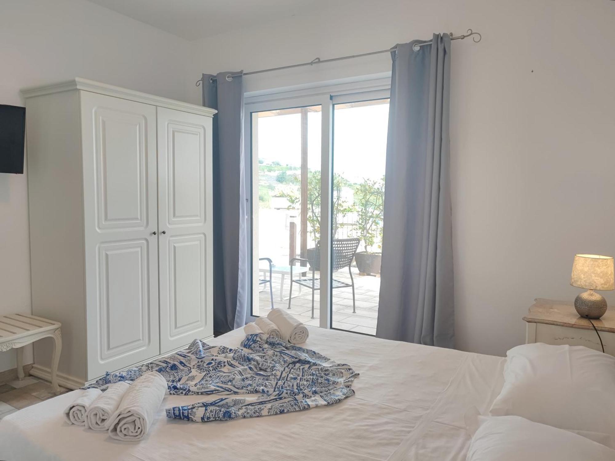 Don Vittorio Country Village ทรัปปิเตลโล ภายนอก รูปภาพ
